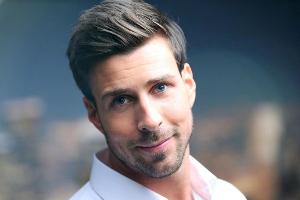Der Bachelor: Der Silberblick, der die Mädels quietschen lässt