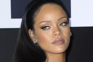 Rihanna präsentiert Single "Work" aus ihrem neuen Album