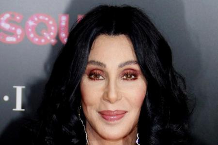 Der Trinkwasserskandal in Flint hat Cher schockiert Der Trinkwasserskandal in Flint hat Cher schockiert