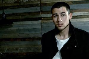 Nick Jonas hat ein schwieriges Jahr hinter sich