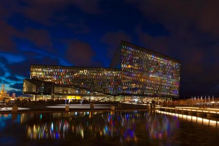 Harpa - heimliches Wahrzeichen von Reykjavik