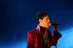 "Das traurigste Musikjahr ever": So trauern deutsche Promis um Prince