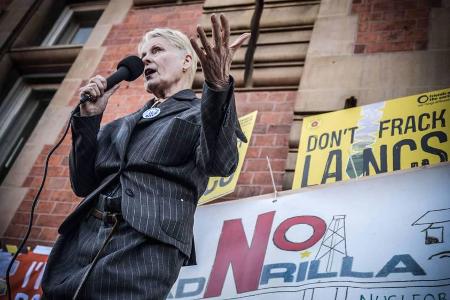 Vivienne Westwood engagiert sich unter anderem gegen Atomenergie