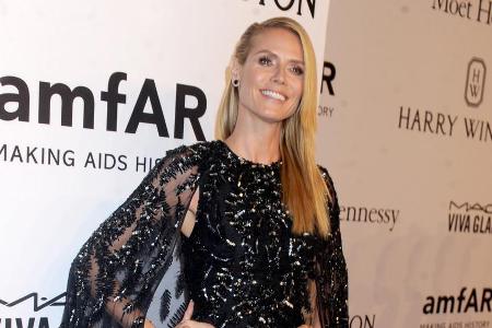 In Glitzer und neuer Frisur: Heidi Klum bei der amfAR-Gala in New York In Glitzer und neuer Frisur: Heidi Klum bei der amfAR-Gala in New York