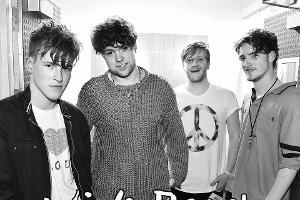 Viola Beach: Indie-Band stirbt bei tragischem Unfall
