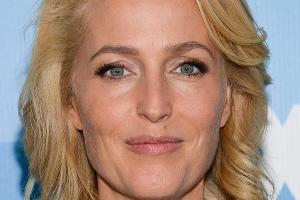 Gillian Anderson hat "offizielle Geheimnisse" mit Harrison Ford