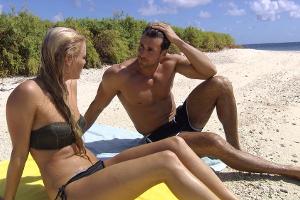 "Der Bachelor": Flirt-Offensive sorgt für Zickenkrieg
