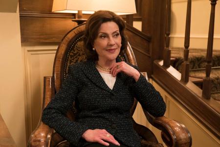 Emily muss sich nun als Witwe behaupten. Edward Herrmann, der in den ersten sieben Staffeln Richard Gilmore spielte, ist am ...