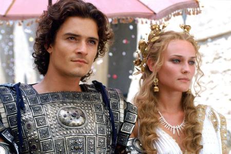 Die deutsche Hollywood-Schauspielerin Diane Kruger feiert als Helena, hier an der Seite von Paris (Orlando Bloom), mit 
