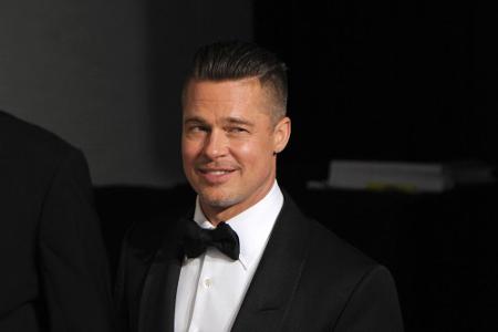 Sein Herz hat Brad Pitt (52) jedoch einzig und allein an Schauspielkollegin Angelina Jolie (40) verschenkt.
