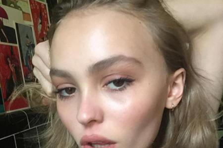Die dunklen Augen verdankt Lily-Rose Depp Papa Johnny, den sinnlichen Mund ihrer Mama Vanessa Paradis. Der Nachwuchs-Star mo...