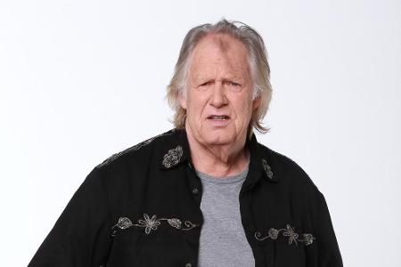 Eigentlich hätte man es ahnen können: Schon beim Fotoshooting schaut Gunter Gabriel ziemlich skeptisch aus der Wäsche, im Ca...