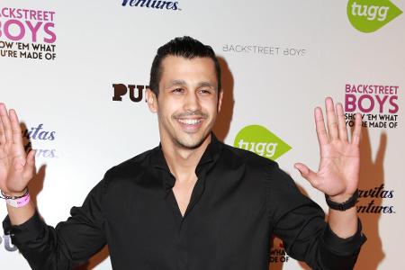 Aktuell hat O-Town-Mitglied Erik-Michael Estrada zusammen mit Kollegen der Backstreet Boys und NSYNC den Song 