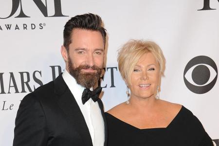 Auch im Fall Hugh Jackman (47) und Deborra-Lee Furness (60) übernimmt er den wesentlich jüngeren Part des Paares. Der Alters...
