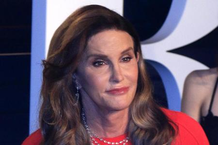 Nicht so Caitlyn Jenner: Die 66-Jährige macht keinen Hehl aus ihrer republikanischen Gesinnung. Einen Favoriten scheint sie ...