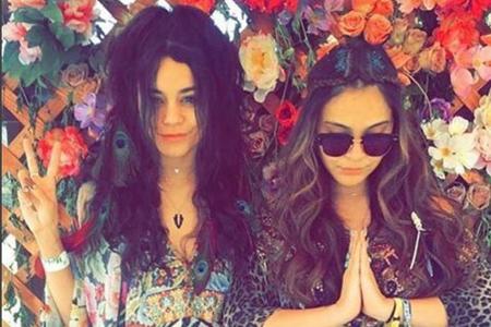 Der Preis für das außergewöhnlichste Hairstyling geht an... Vanessa Hudgens. Mit Pfauenfedern im Haar fällt sie sogar auf de...