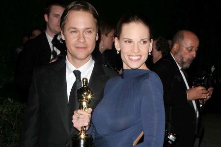 Immerhin zwei Oscars überdauerte die Ehe von Hilary Swank und Chad Lowe. 2005 bekam sie den zweiten Goldjungen für ihre Leis...