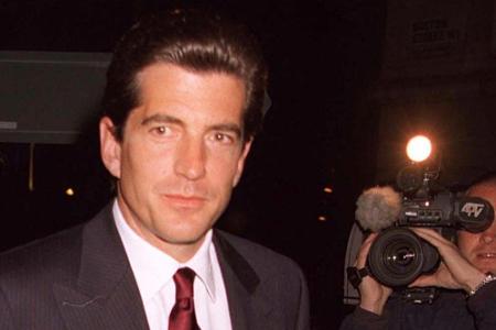 Gemeinsam mit John F. Kennedy Jr. besuchte er die New York City's Collegiate School, die beiden waren enge Freunde. Kennedy ...