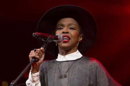 Die besuchte auch Lauryn Hill (40). Die Sängerin der Band Fugees war sogar zu Braffs Bar Mitzwa eingeladen.