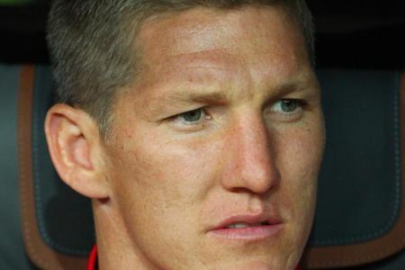 Es ist sein Ex-Spieler und der Kapitän der DFB-Elf, Bastian Schweinsteiger.