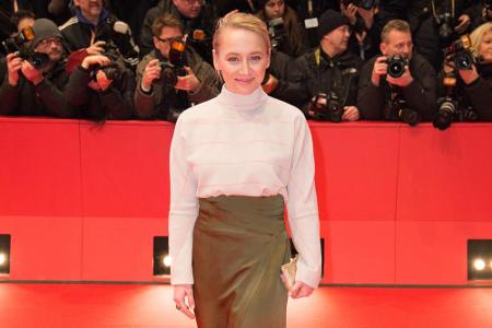 Bieder und doch aufreizend: Anna Maria Mühe.