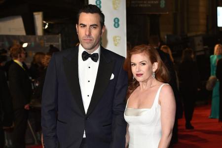 Ziemlich kurz wirkte Schauspielerin Isla Fisher (1,60 m). Das mag zum einen an ihrem großen Ehemann, Sacha Baron Cohen (1,91...