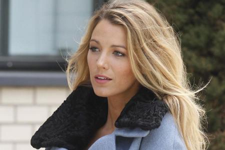 Es kommt nicht nur auf die Kleidung, sondern auch auf das Styling an. Ein guter Haarschnitt, dezentes Make-up und gepflegte ...