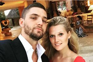 Frisch verliebt? Chandler Parsons kuschelt sich für ein Selfie eng an Toni Garrn