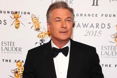 Etwas müde: Nur wenige Stunden nach der Geburt seines Sohnes präsentierte Alec Baldwin die Fragrance Foundation Awards