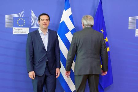 Bekommt er Hilfe von unerwarteter Seite? Griechenlands Ministerpräsident Alexis Tsipras Anfang Juni in Brüssel Bekommt er Hilfe von unerwarteter Seite? Griechenlands Ministerpräsident Alexis Tsipras Anfang Juni in Brüssel