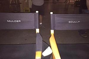 "Und so beginnt es..." Gillian Anderson twittert vom "Akte X"-Set