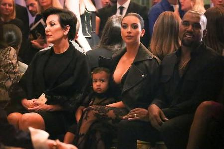 ...es schaffen wird in absehbarer Zeit gleich zwei Kinder mit in die erste Reihe der angesagtesten Fashion Shows zu schmugge...