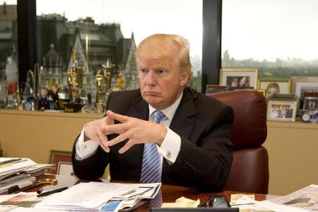 Donald Trump hat einen neuen Arbeitsplatz im Auge Donald Trump hat einen neuen Arbeitsplatz im Auge