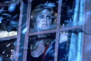 Szenenbild: Mary Ellen Trainor trat auch in einer Folge der Horror-Serie "Tales From The Crypt" auf