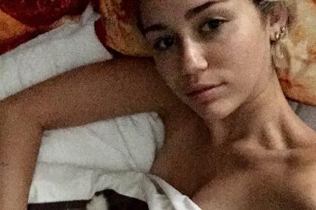 02 Miley Cyrus httpsinstagram.commileycyrus 11326256_1398161720514046_1938461700_n.jpg