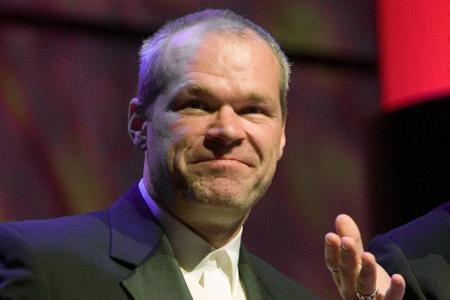 Uwe Boll, hier bei den Canadian Awards for the Electronic & Animated Arts, zeigt sich in einem neuen Youtube-Video sehr unve...