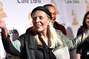 Joni Mitchell bei der Pre-Grammy Gala im Februar in Beverly Hills