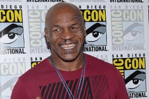 Mike Tyson präsentiert seine "Hotline Bling"-Version
