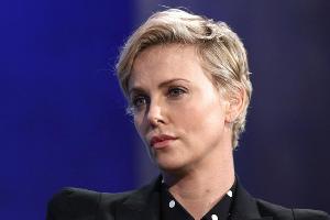 Regisseur: "Charlize hatte keine Probleme mit Nacktheit"