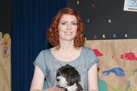 Monica Lierhaus hat eine schwere Zeit zu überstehen - Hündin Pauline ist ihr Monica Lierhaus hat eine schwere Zeit zu überstehen - Hündin Pauline ist ihr