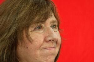 Nobelpreis für Literatur: Darfür wird Swetlana Alexijewitsch geehrt