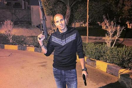 Mohamed Zidan und seine Waffen-Parade Mohamed Zidan und seine Waffen-Parade