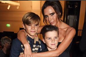 Der kleine Beckham tanzt für Burberry