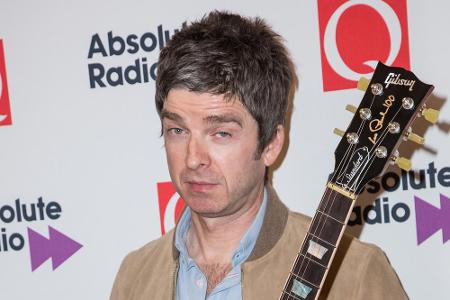 Noel Gallagher bei den Q-Awards: Gitarren mag er. Aktuellen Pop eher nicht. Noel Gallagher bei den Q-Awards: Gitarren mag er. Aktuellen Pop eher nicht.