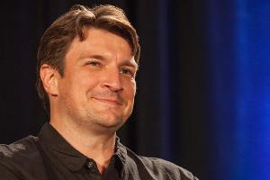 Nathan Fillion datet Krista Allen
