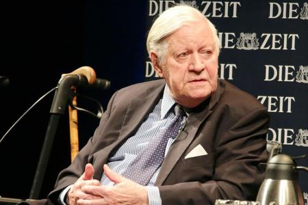 Altkanzler Helmut Schmidt verstarb im Alter von 96 Jahren
