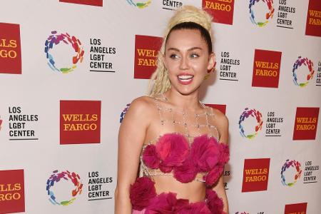 Miley Cyrus bei den Vanguard Awards in Los Angeles Miley Cyrus bei den Vanguard Awards in Los Angeles