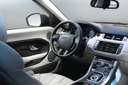 Alles vom Feinsten: Interieur des Evoque
