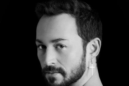 Marcel Ostertag präsentiert seine Mode erneut auf der Berlin Fashion Week Marcel Ostertag präsentiert seine Mode erneut auf der Berlin Fashion Week