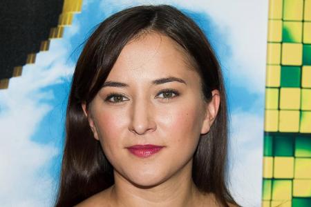 Zelda Williams hat sich vor dem Todestag ihres Vaters Robin Williams aus dem Social Web verabschiedet Zelda Williams hat sich vor dem Todestag ihres Vaters Robin Williams aus dem Social Web verabschiedet